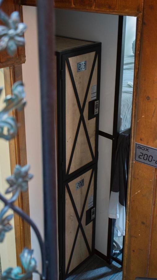 Musk24H Hostel Istanbul Exterior photo