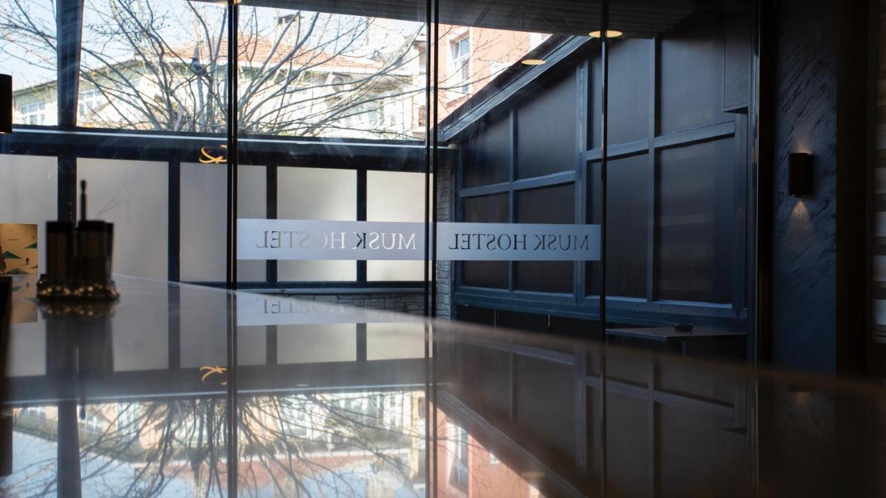 Musk24H Hostel Istanbul Exterior photo